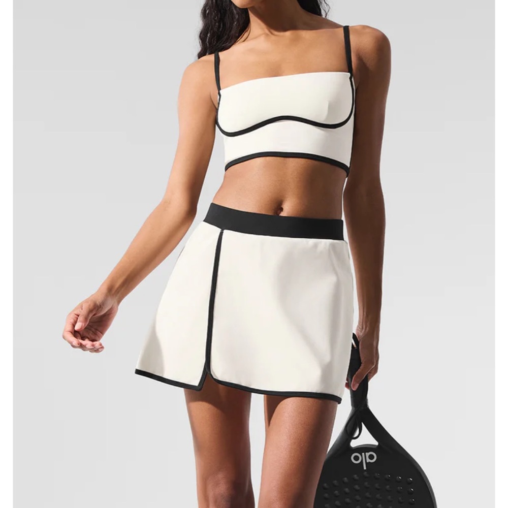 Alo Yoga Airbrushed streamlined skirt